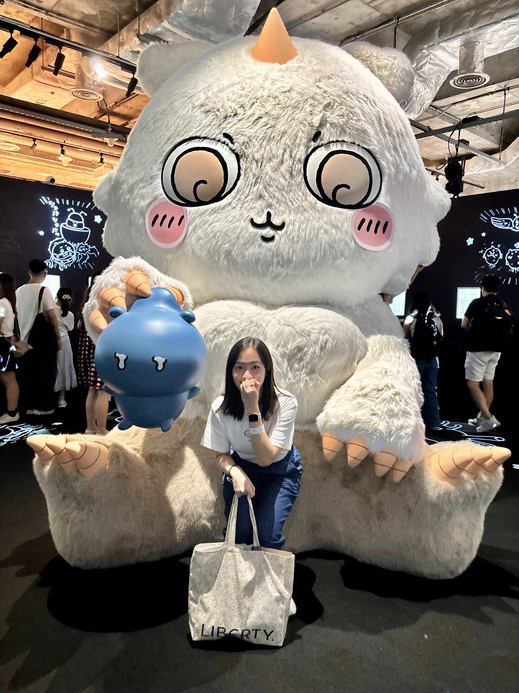 香港 CHiiKAWA*ARTIVERSE ペンライト&ポシェット ちいかわ 尖沙咀】ちいかわの芸術宇宙へ！「CHIIKAWA ARTIVERSE」巡礼レポ