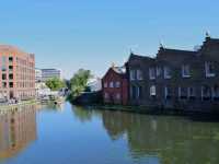 Regent's Canal: an escape in London