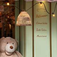 Is this the cutest cafe in St Honore?