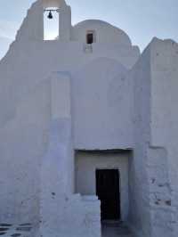 Visiting a church in Mykonos 🏛️