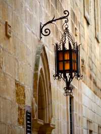 Mdina’s Golden Charm: Malta’s Walled Wonder ✨