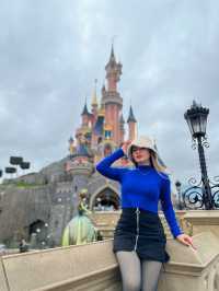 Feel the magic in Disneyland Paris!