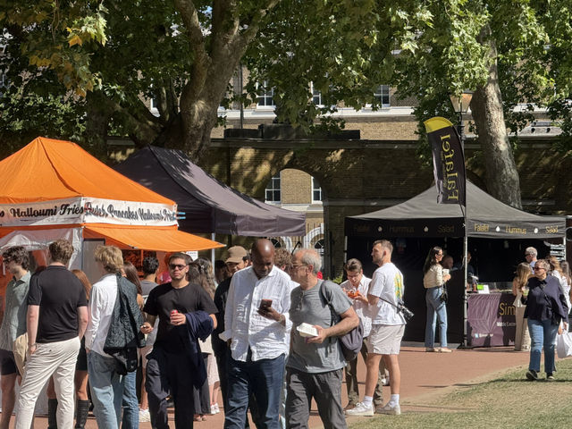 City Walk at Duke of York Square, London