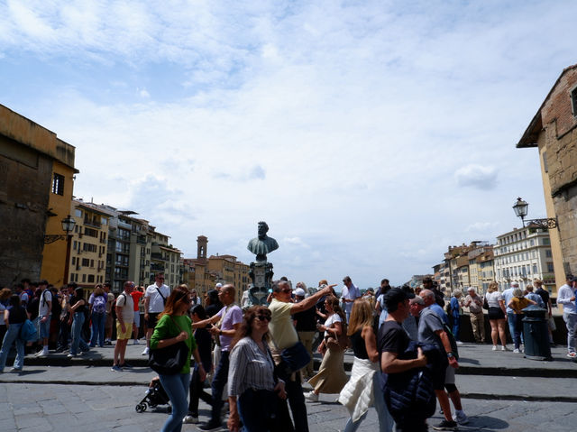 รีวิวท่องเที่ยว: Ponte Vecchio เสน่ห์แห่งสะพานเก่า
