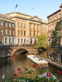 🏰🚲 “Hidden Canals & Timeless Charm: A Day in Utrecht” 🇳🇱