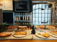 คาเฟ่และ Coffee Roaster ชื่อดังของเมือง Maastricht