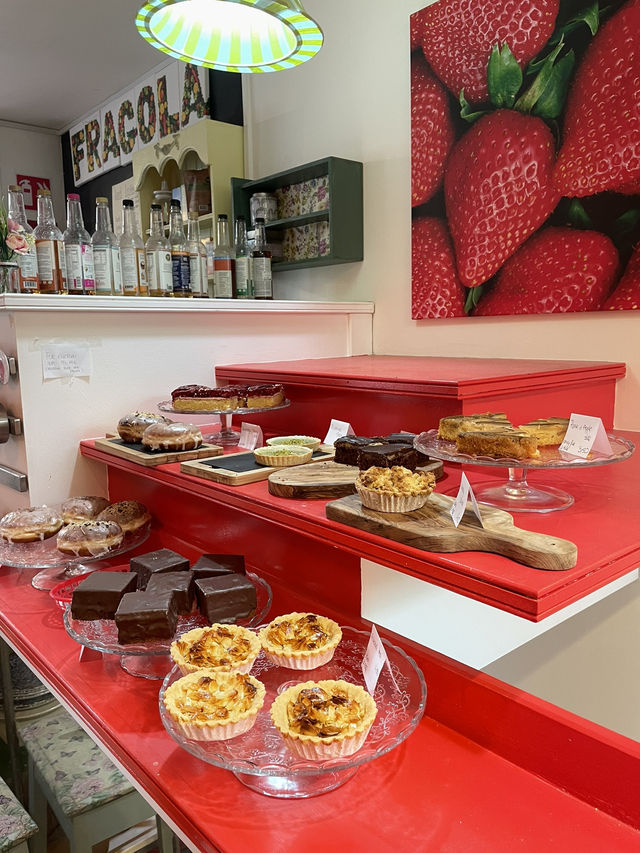 프랑스인 사장님이 운영하는 킬케니 디저트 맛집, Fragola Cafe 프랑스인 사장님이 운영하는 킬케니 디저트 맛집, Fragola Cafe