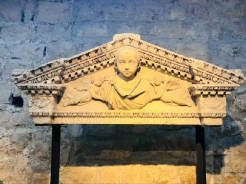 #winterescape 🎨 Step Into Modern Masterpieces at Museum Ludwig! 🖼️  
Cologne’s Museum Ludwig is a dream come true for contemporary art lovers, boasting one of Europe’s finest collections of pop, surrealism, and modern works. Whether you’re here for iconic Warhols or a taste of Picasso, this vibrant cultural hotspot is sure to spark your creativity.

🧭 Route & Highlights:  
Start on the ground floor—get oriented with the eye-popping pop art collection, then head upstairs for an immersive journey through abstract expressionism and European modernism. Save time for the striking photography and experimental pieces too!

✨ Must-Do Experiences:  
- Marvel at original pieces by Warhol, Lichtenstein, and Picasso.  
- Explore the rotating exhibitions: always a wild card, sometimes with interactive installations or local artist spotlights.  
- If you’re traveling with kids, check the family-friendly workshops and hands-on stations!

📸 Insta-Worthy Spots:  
Snap your selfie with the iconic ‘Brushstrokes’ sculpture near the main entrance. The glass-walled upper levels offer a stunning contrast of historic Dom spires and modern art inside—perfect for dramatic gallery shots.

💡 Practical Tips:  
- Opening hours: 10:00 AM–6:00 PM Tues–Sun (closed Monday).  
- Arrive early on weekends to avoid crowds and queues.  
- Lockers available for bags—large backpacks aren’t allowed in exhibit spaces.  
- Don’t miss the museum café if you need a breather; their pastries are amazing and you can people-watch between masterpieces.

⚠️ Precautions:  
Flash photography is a no-go in most exhibits, and some sections may be closed for installation—double-check exhibition status on the museum’s official site before visiting.

#Cologne #MuseumLudwig #ModernArt #CultureTrip #ArtLovers