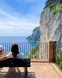 The Magical Isle of #Capri: Soaked in Blue 💙