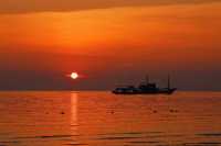 Thailand's Tao Island, encountering a beautiful sunset!