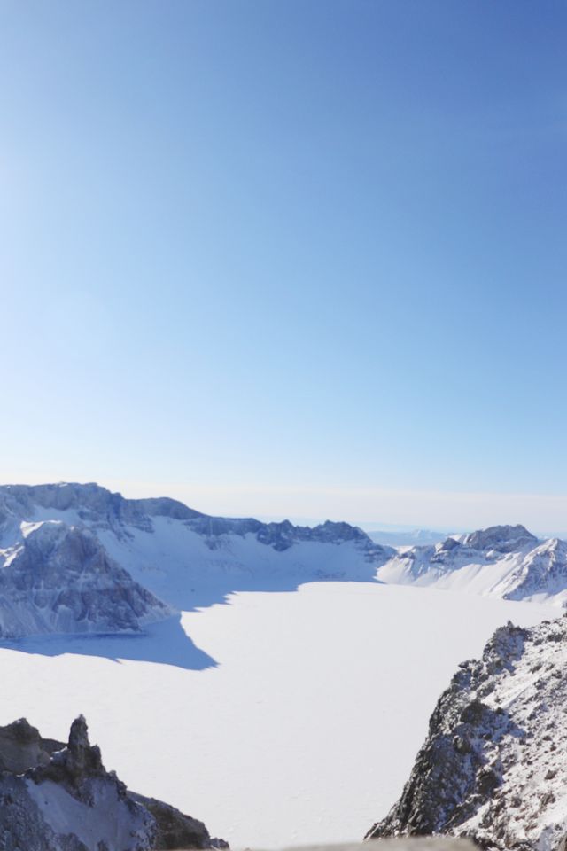 長白山超酷原生態探險體驗｜雪谷穿越、圍爐煮茶