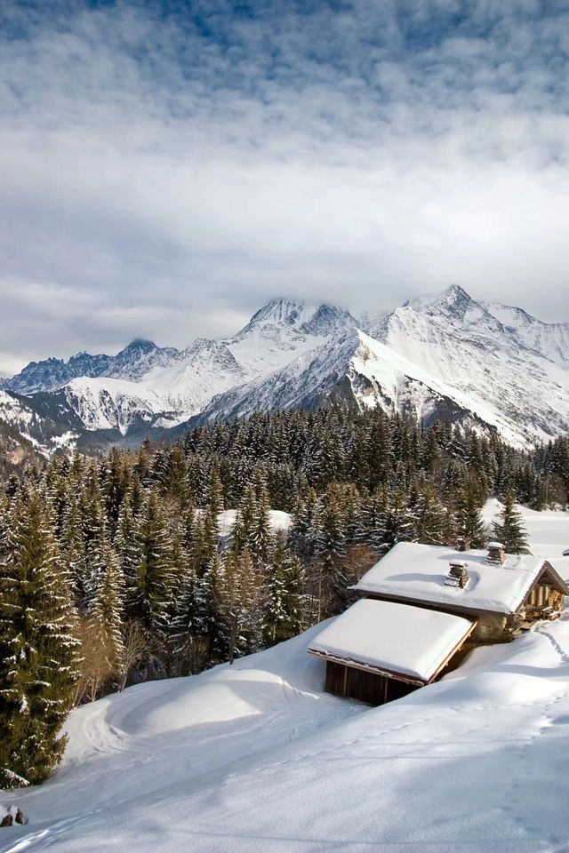 被冰雪覆蓋的阿爾卑斯，你不能錯過的滑雪天堂！