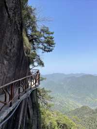 爬三清山，確實需要好體力