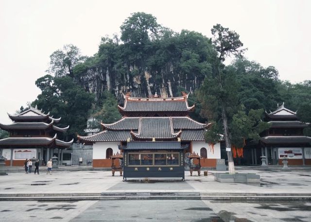 無語，完全沒人來的景點……