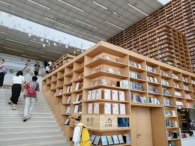 暢遊書海|一個會帶給你震撼的書店