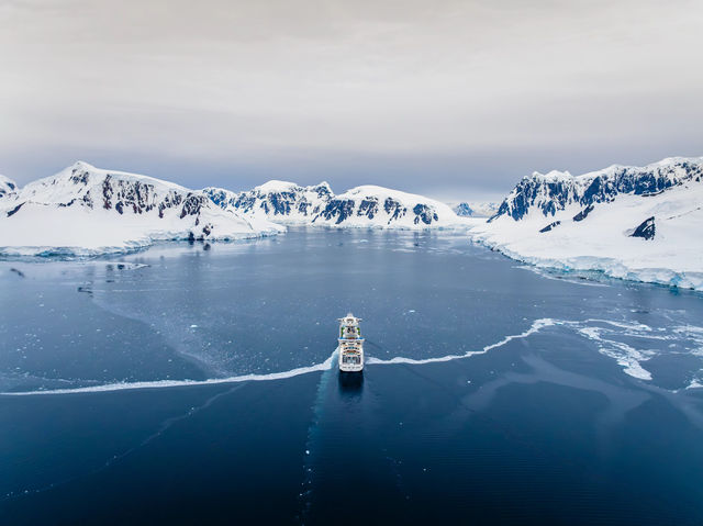 Discover the Majesty of Alaska with Our Early Booking Sale!
