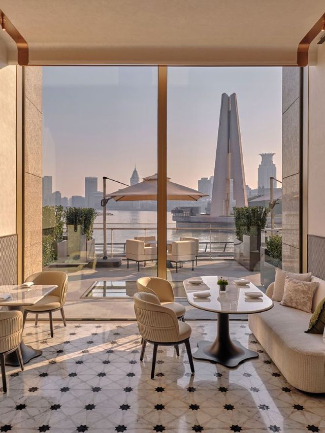 🌟 Shanghai's Top Stays: Unbeatable Views & Luxe Vibes 🌟