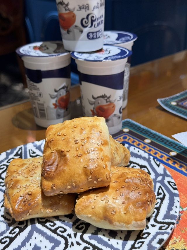 簋街必食榜伊犁樓蘭新疆菜。
