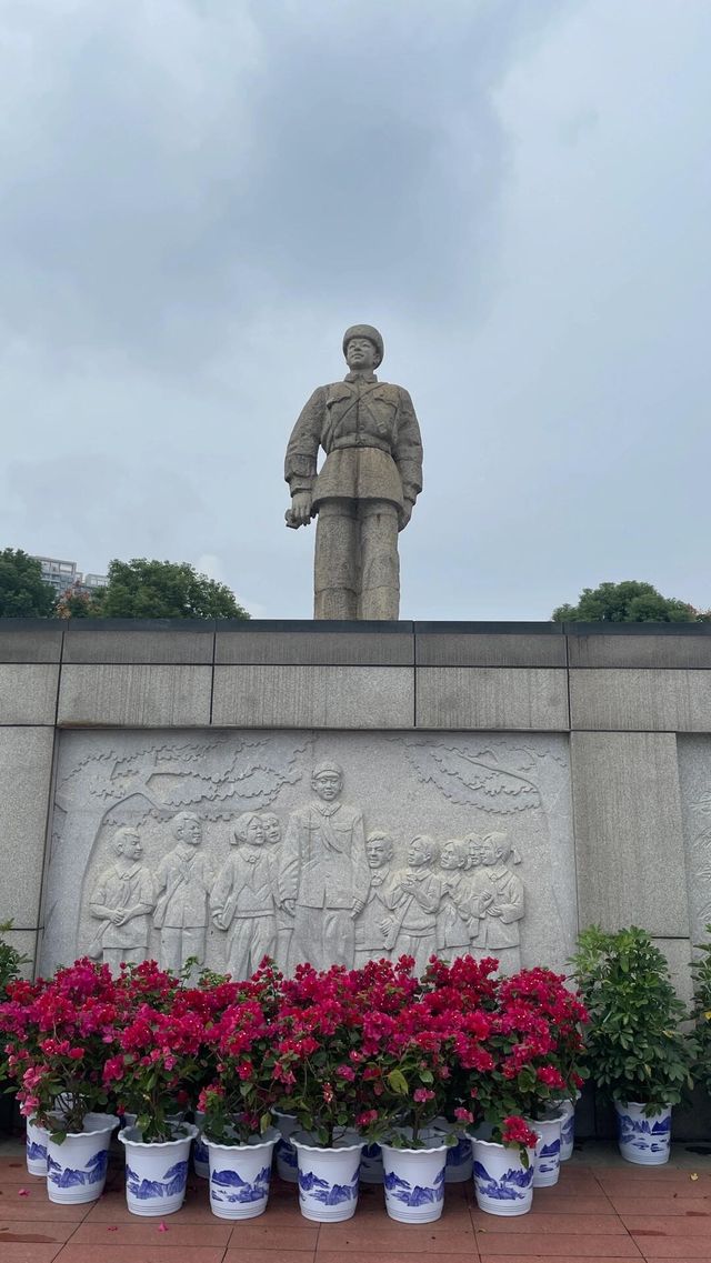 傳承雷鋒精神！雷鋒紀念館。