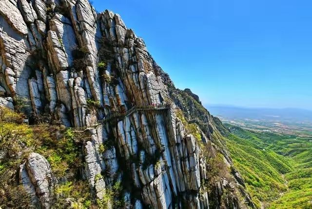 遊嵩山 - 養眼、養心、養肺的浪漫之旅。