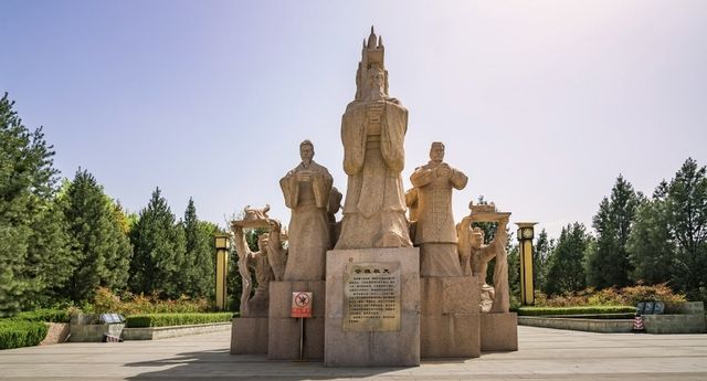 穿越千年，石鼓尋幽：中華石鼓園之旅