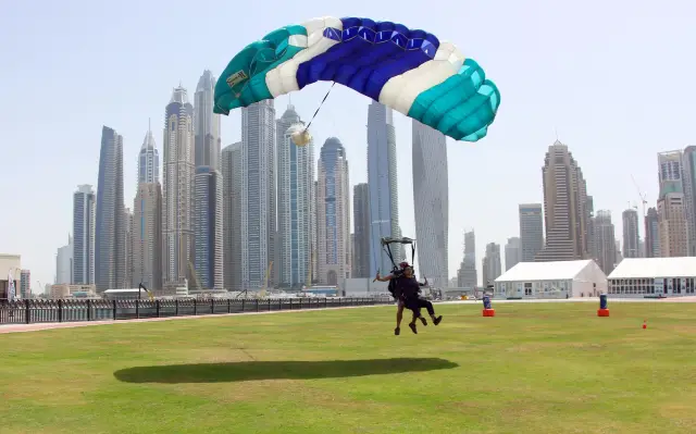The legend of the sky and earth, Dubai skydiving experience