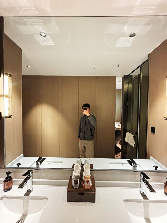 就在地鐵旁！超寶藏酒店住了捨不得走
