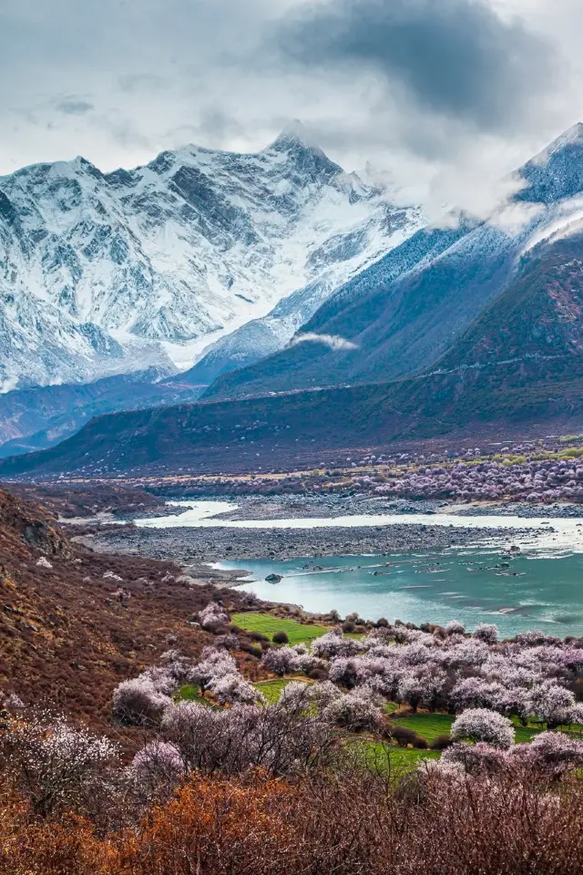 Are the Grand Canyon and Suosong Village worth visiting?