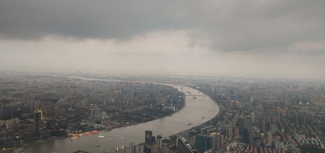 秋日喺虹口搵文脈，喺雲端俯瞰夜上海