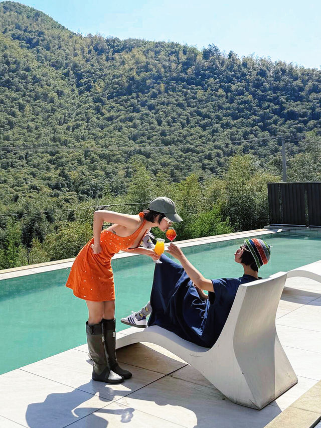 莫干山未遲民宿｜闖入竹海，一口飲晒整個春夏！
