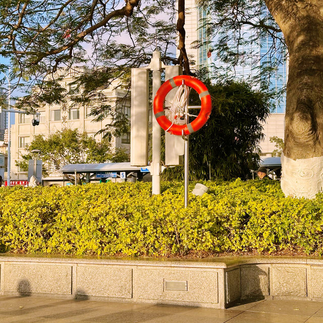 廈門輪渡廣場，在這裏吹海風，遠眺鼓浪嶼~