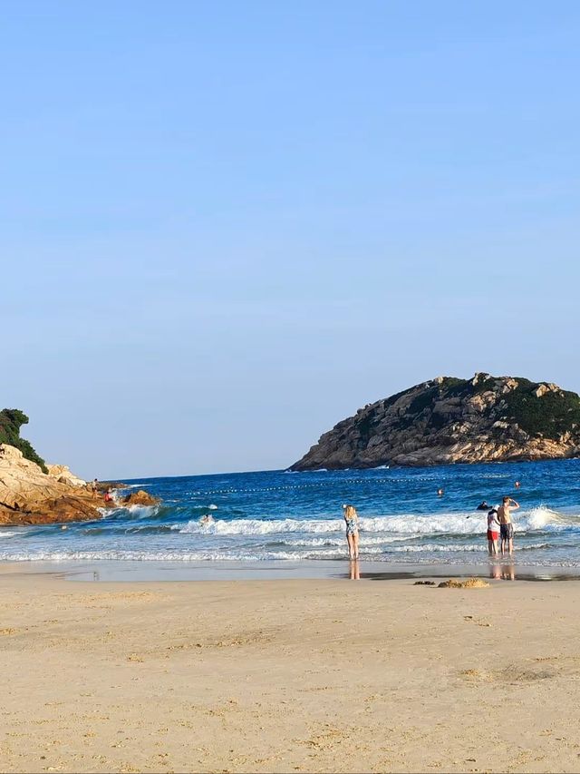 亞熱帶黑色浪漫，香港石澳的海邊