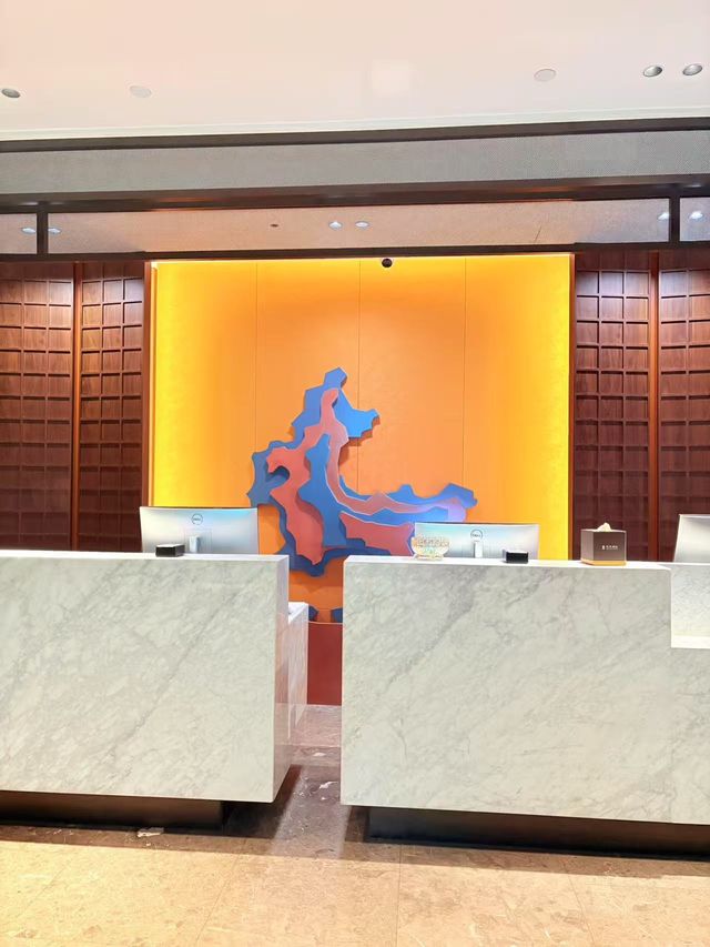 傳統與智能碰撞嘅旅居美學