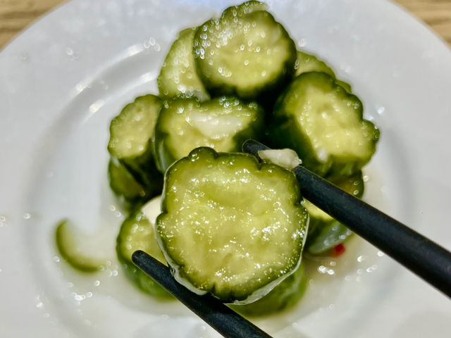 Taipei’s Best Bite: Crispy Dumplings + Kumquat Tofu 📸✨