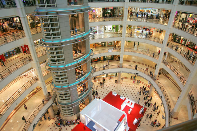 Shopping Season Is Here! Amazing Deals Await!	