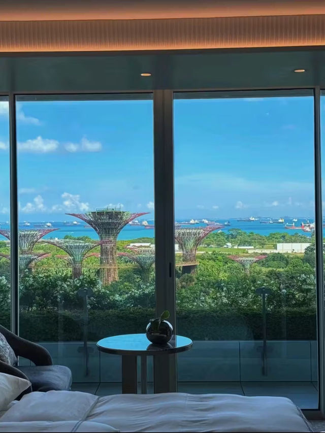 Singapore Marina Bay Sands Hotel is Breathtaking 💕🇸🇬