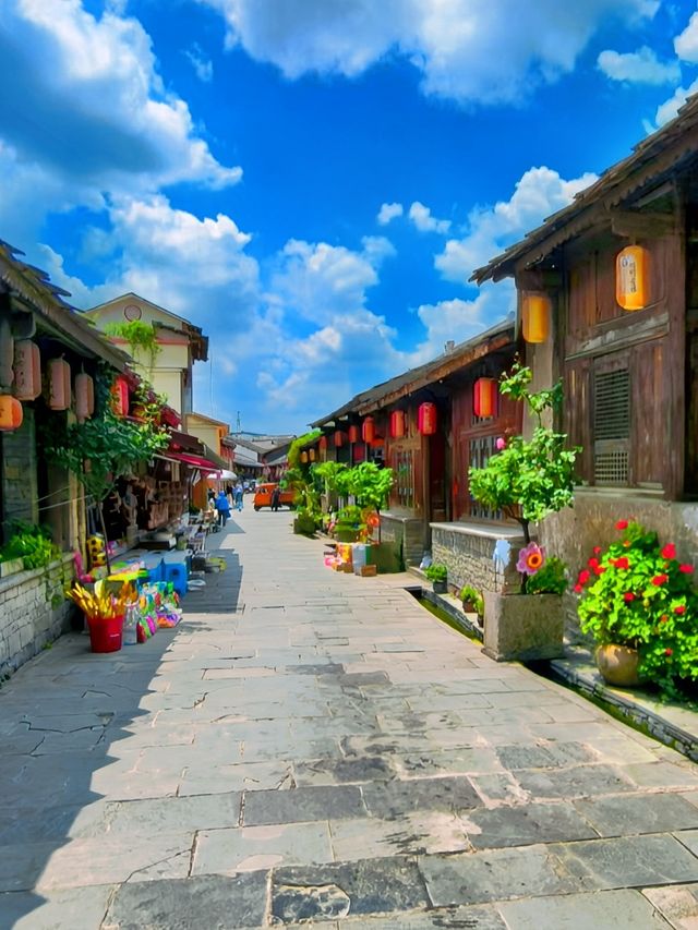 貴州藏22℃夏天：600年布依古村與黃果樹共避暑光