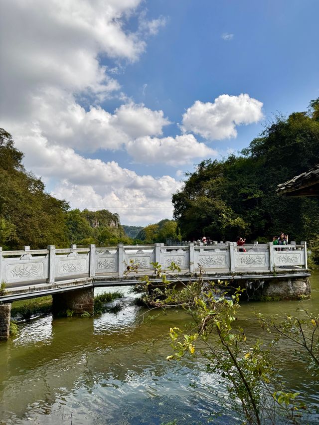 貴陽天河潭原色美景,絕了! 貴陽天河潭原色美景,絕了!
