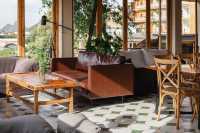 山和湖都在眼前