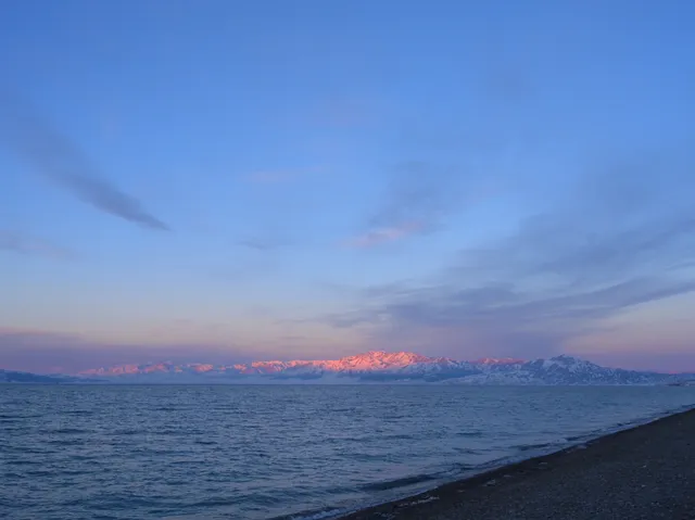 賽里木湖粉調彩霞時刻及拍攝位置