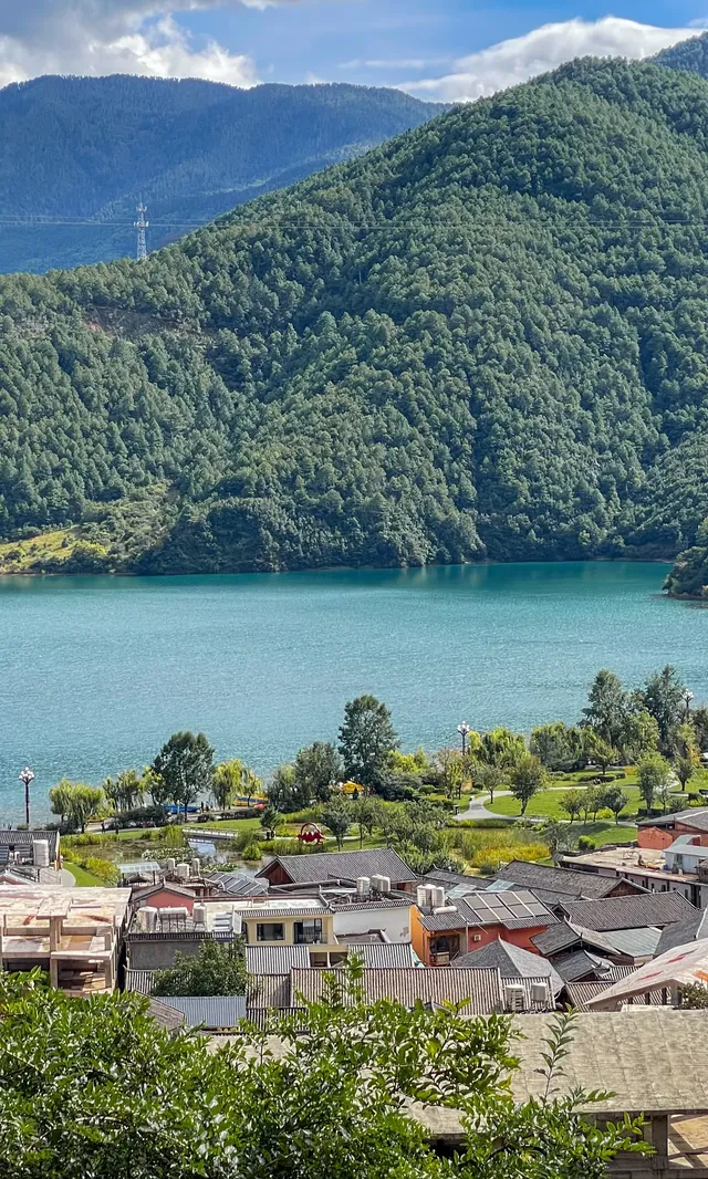 邂逅里格半島，把我們的親子回憶泡在湖光裡