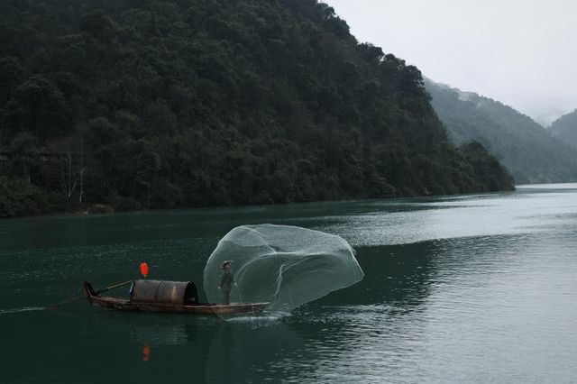 冬日郴州限定攻略|丹霞與仙境湖光交相輝映 冬日郴州限定攻略|丹霞與仙境湖光交相輝映