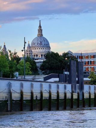 This 8-day summer UK tour guide has everything you need