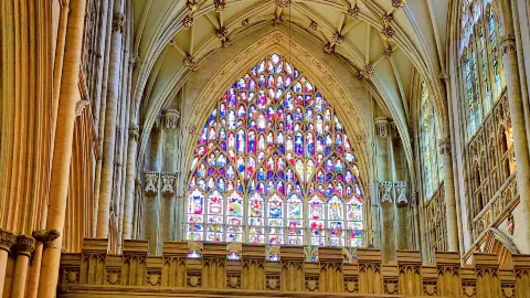 Hướng dẫn du lịch 5 ngày tại Anh cùng trẻ em — traveler post in Warwick