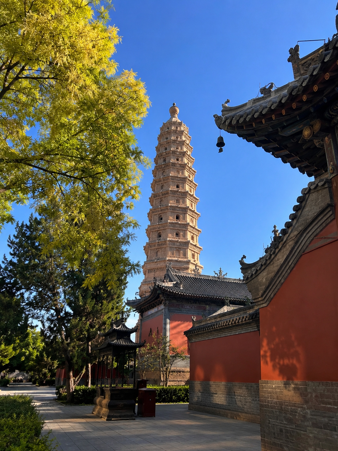 Mình vừa trở về từ Wuwei! Mình chỉ sao chép lịch trình 3 ngày 2 đêm của họ thôi.
