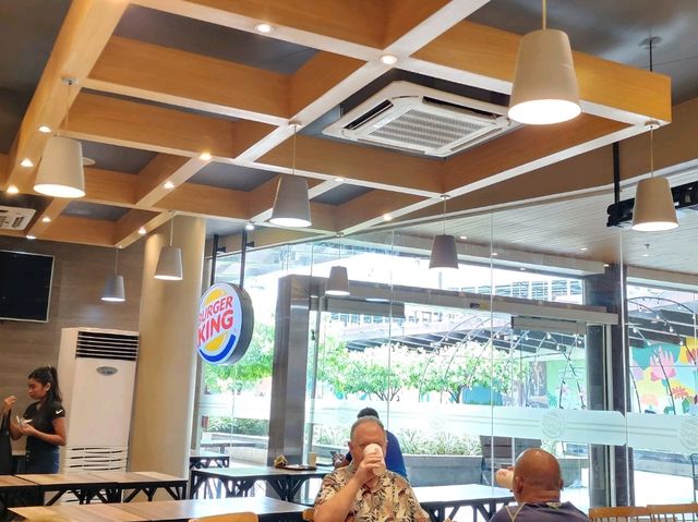 탁월한 선택 치킨버거 BURGER KING