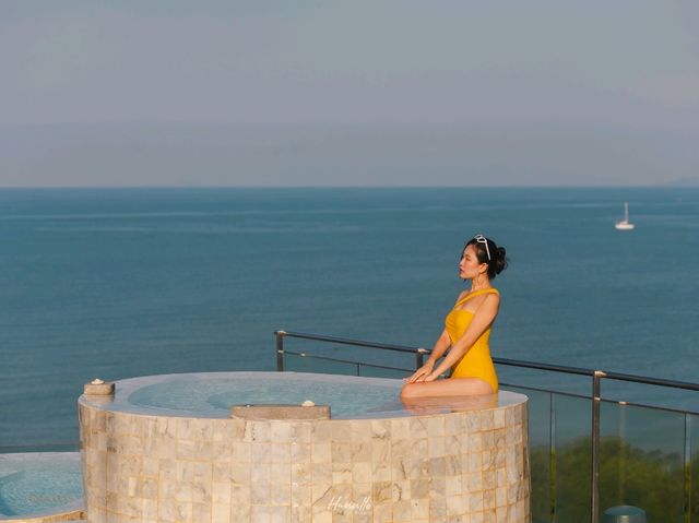 นอนโรงแรมหรู วิวสุดปัง ริมชายหาด พัทยา