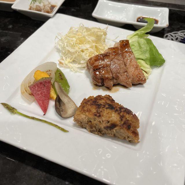 【大阪・東心斎橋】ランチタイムがお得！高級感溢れる鉄板焼き店「mahoroba鉄板」