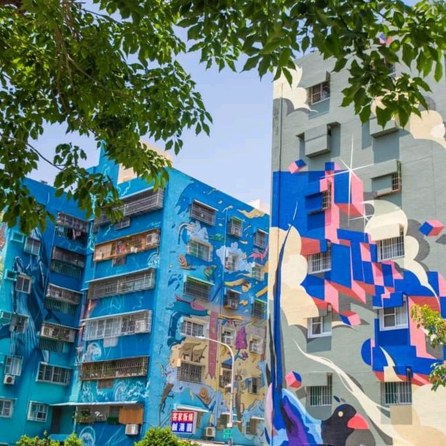 ถ่ายรูปสตรีทอาร์ทสุดชิคกลางชุมชน WEIWUYING STREET ART VILLAGE