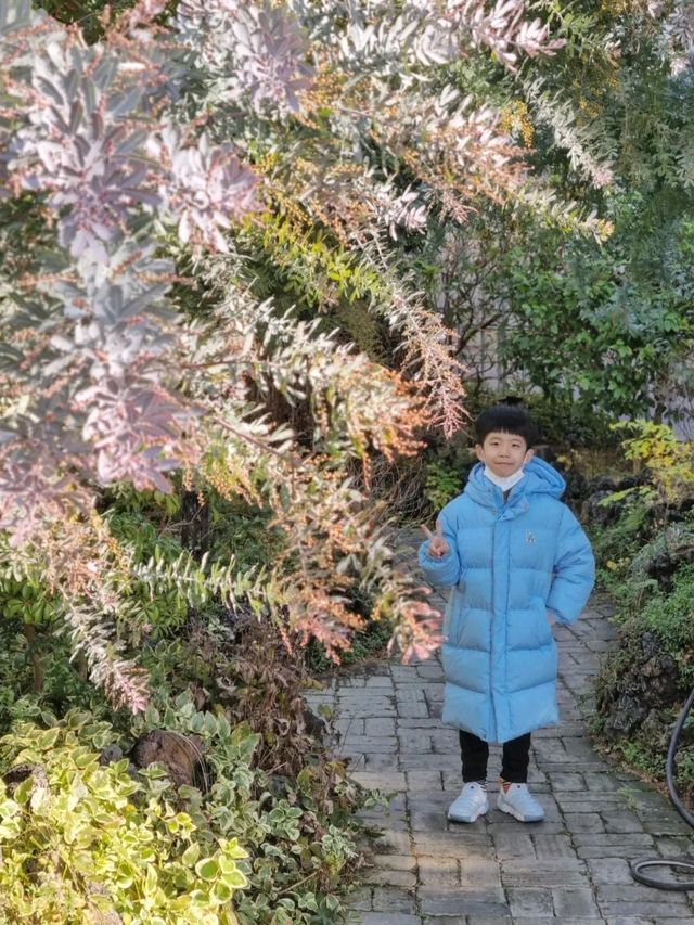 카페 음료 한잔으로 무료 입장